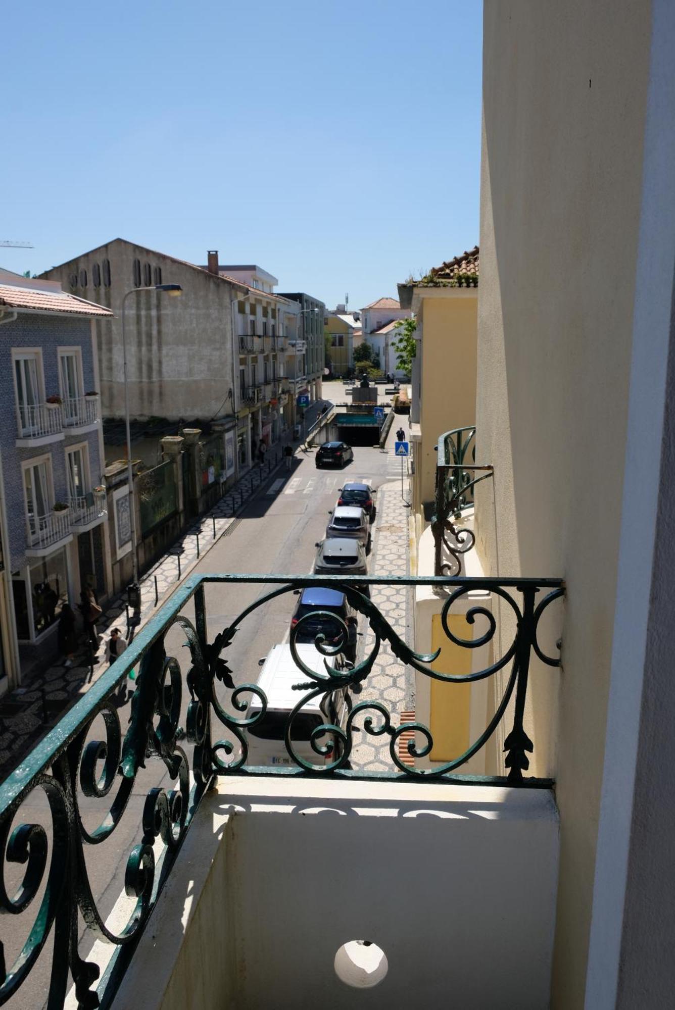 Yellow Inn Aveiro Exterior photo